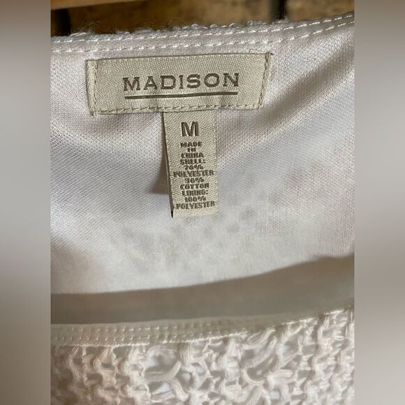 White knitted dress - Picture 2 of 5